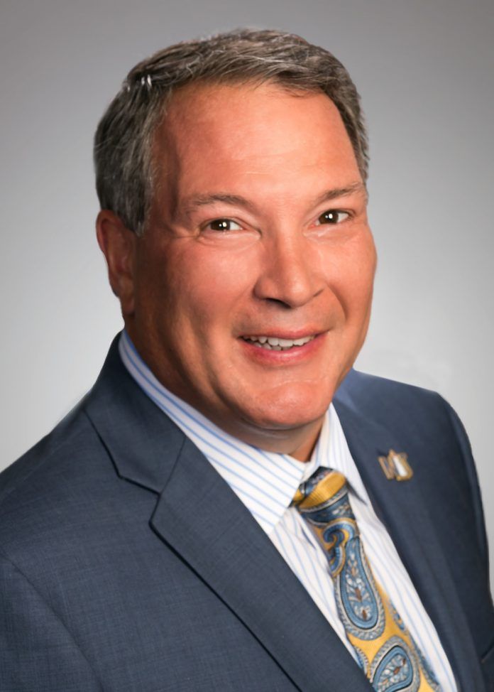 Richard Kaz of Northern Burlington Wins NJASBO Distinguished Service Award